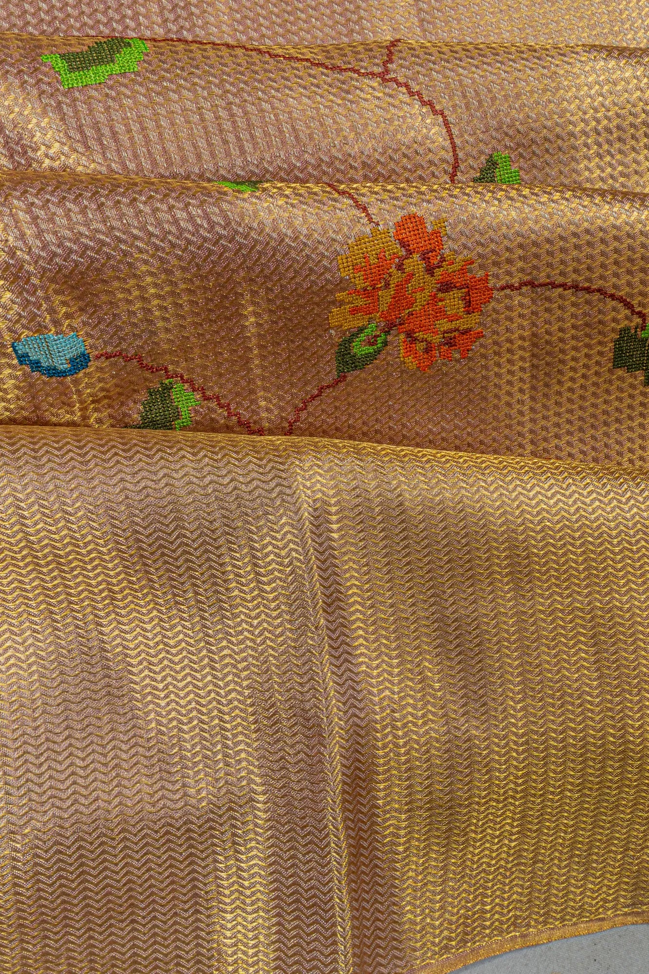 Pochampally Cotton — Geometric Rust