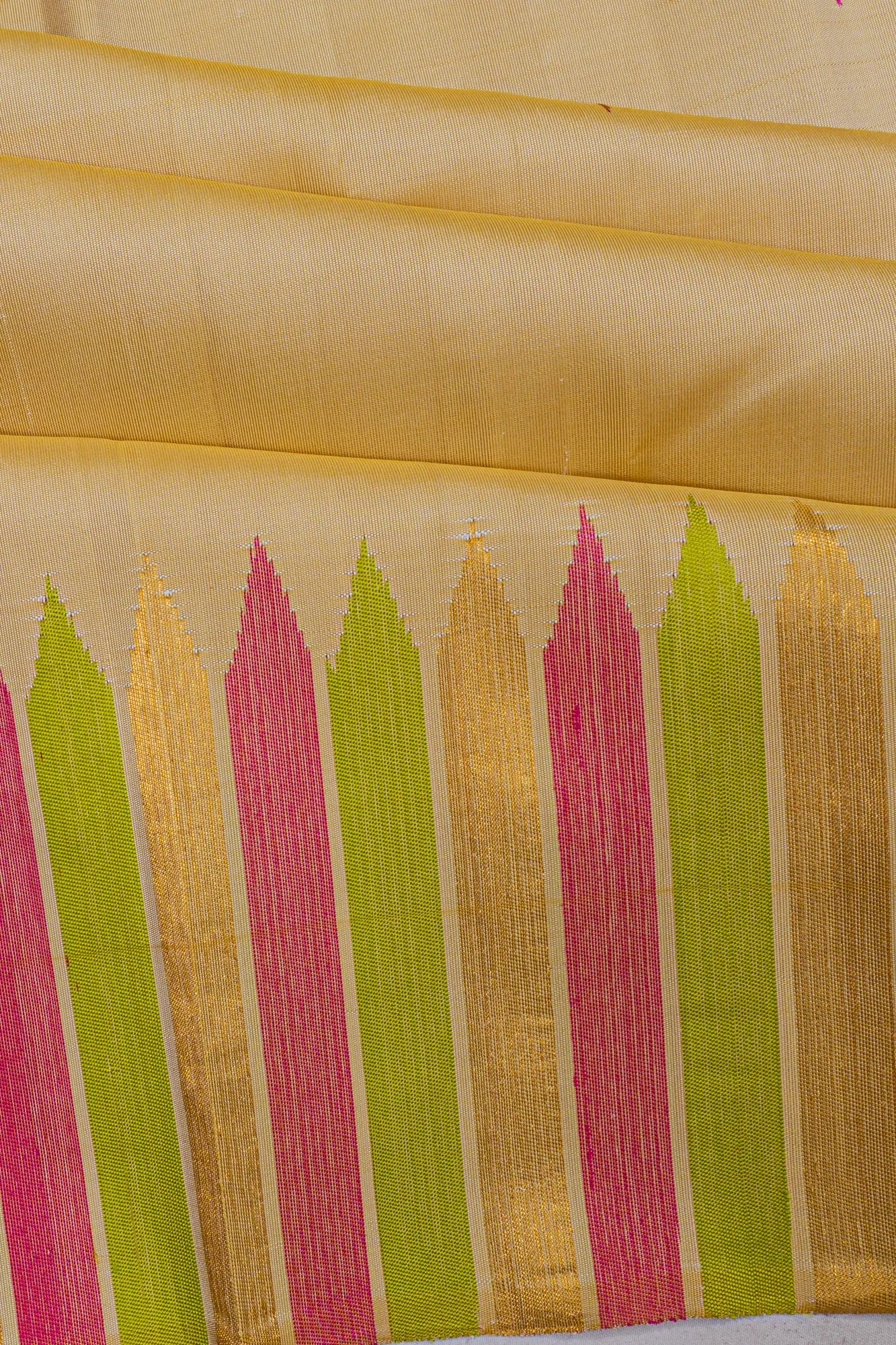 Paithani Silk — Lotus Pallu